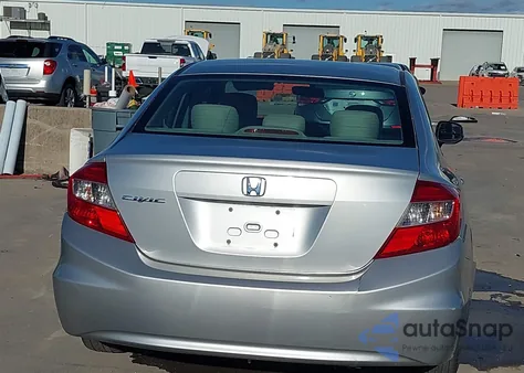 2012 Honda Civic Lx z USA, uszkodzony, nr VIN 2HGFB2F55CH599031